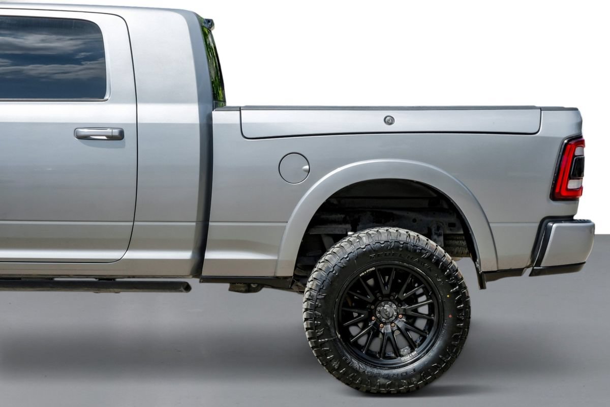 Used 2024 RAM 2500 Limited AWD/4WD image 11