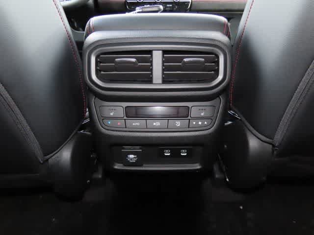 New 2026 Honda Pilot Black Edition image 31