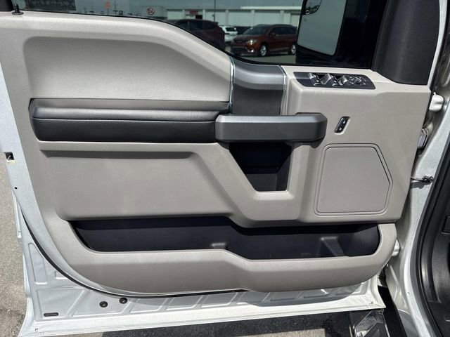 Used 2017 Ford F150 XLT w/ Equipment Group 302A Luxury image 12