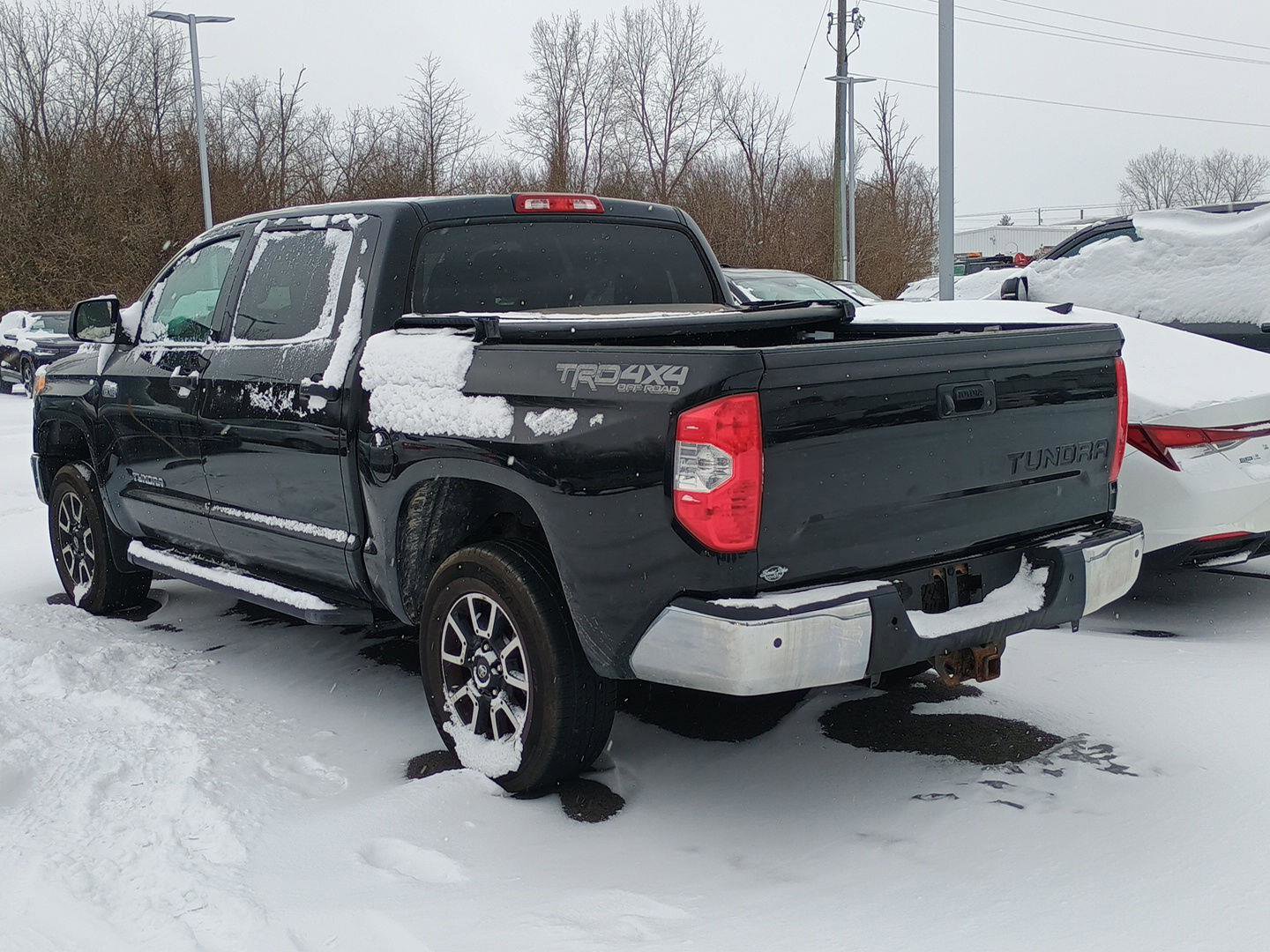 Used 2016 Toyota Tundra SR5 image 3