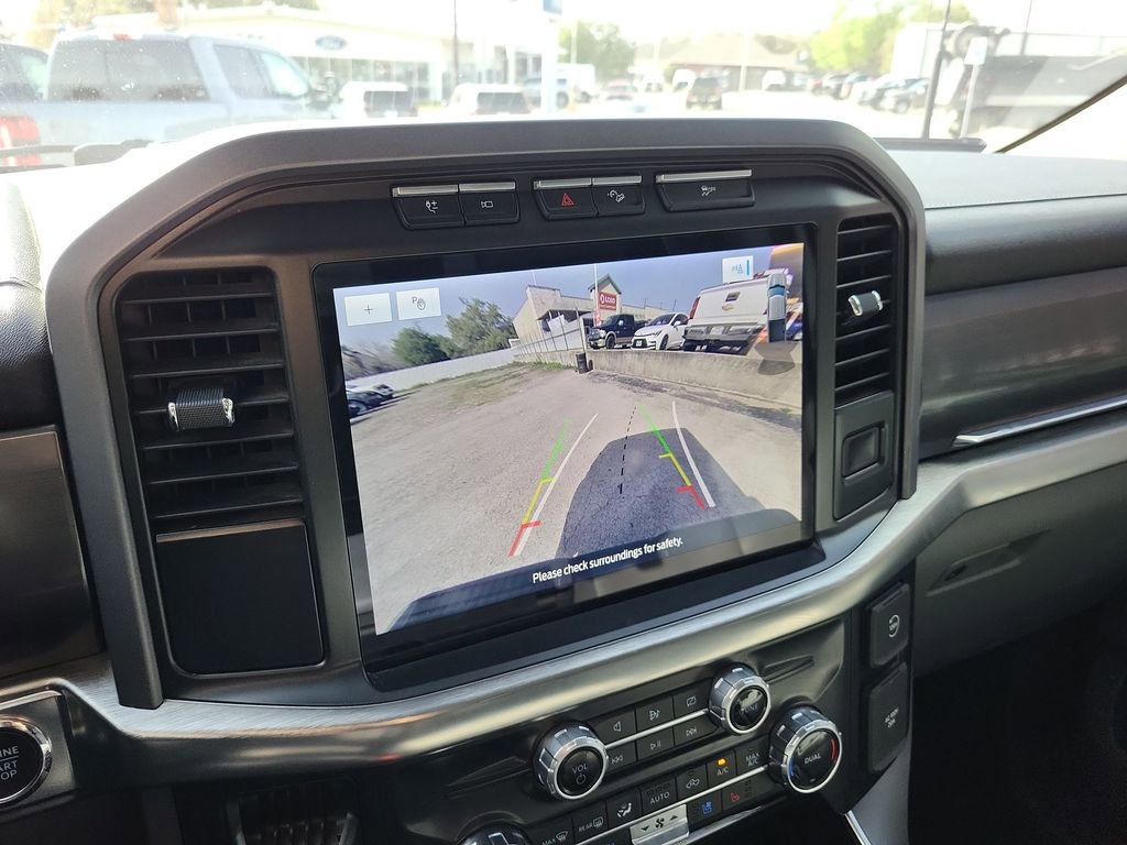 Used 2023 Ford F150 Lariat w/ FX4 Off-Road Package image 23