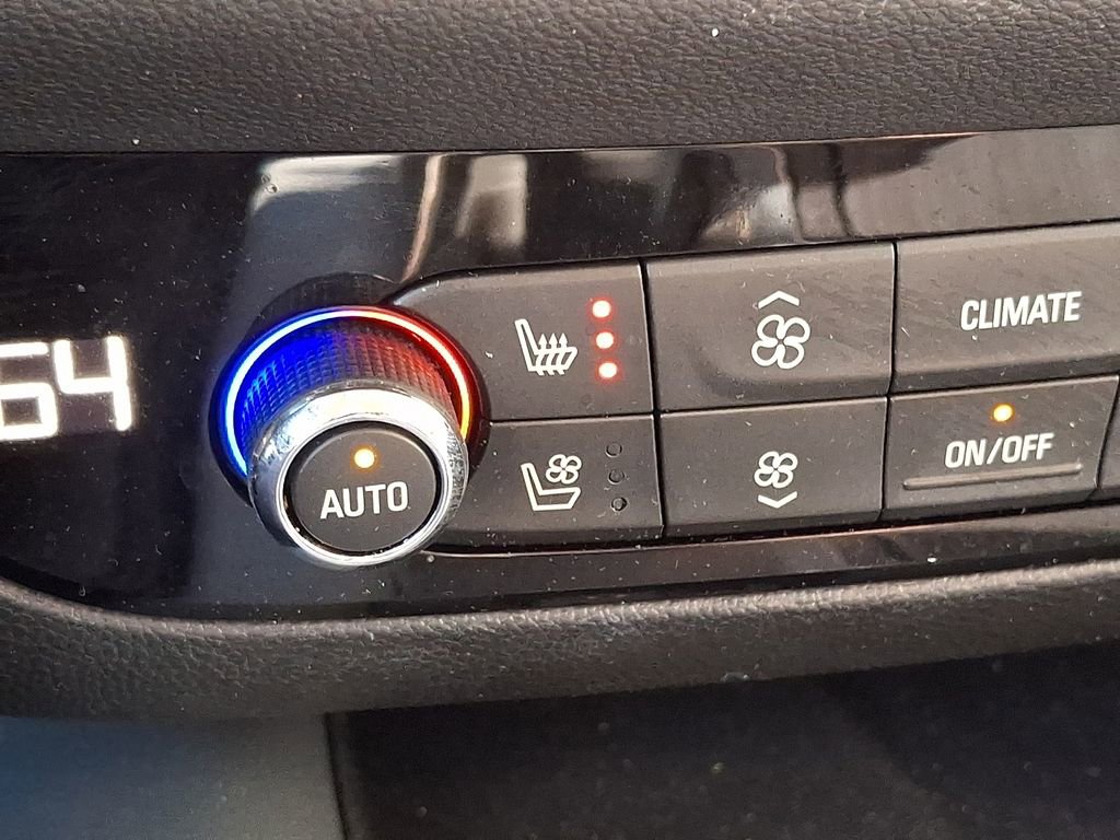 Used 2021 Buick Enclave Premium w/ Surround and Sites Package image 28