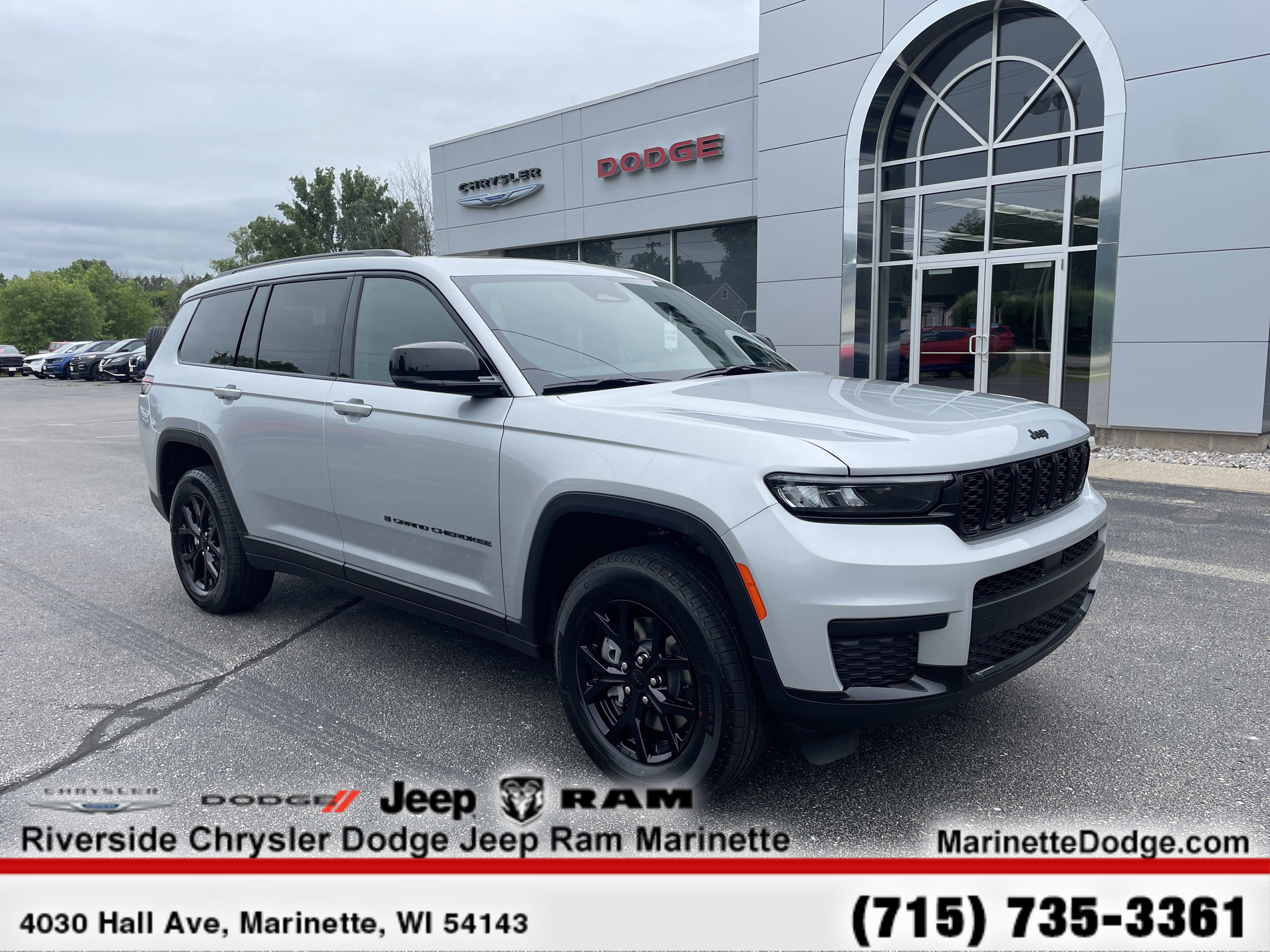 New 2025 Jeep Grand Cherokee L Altitude image 2
