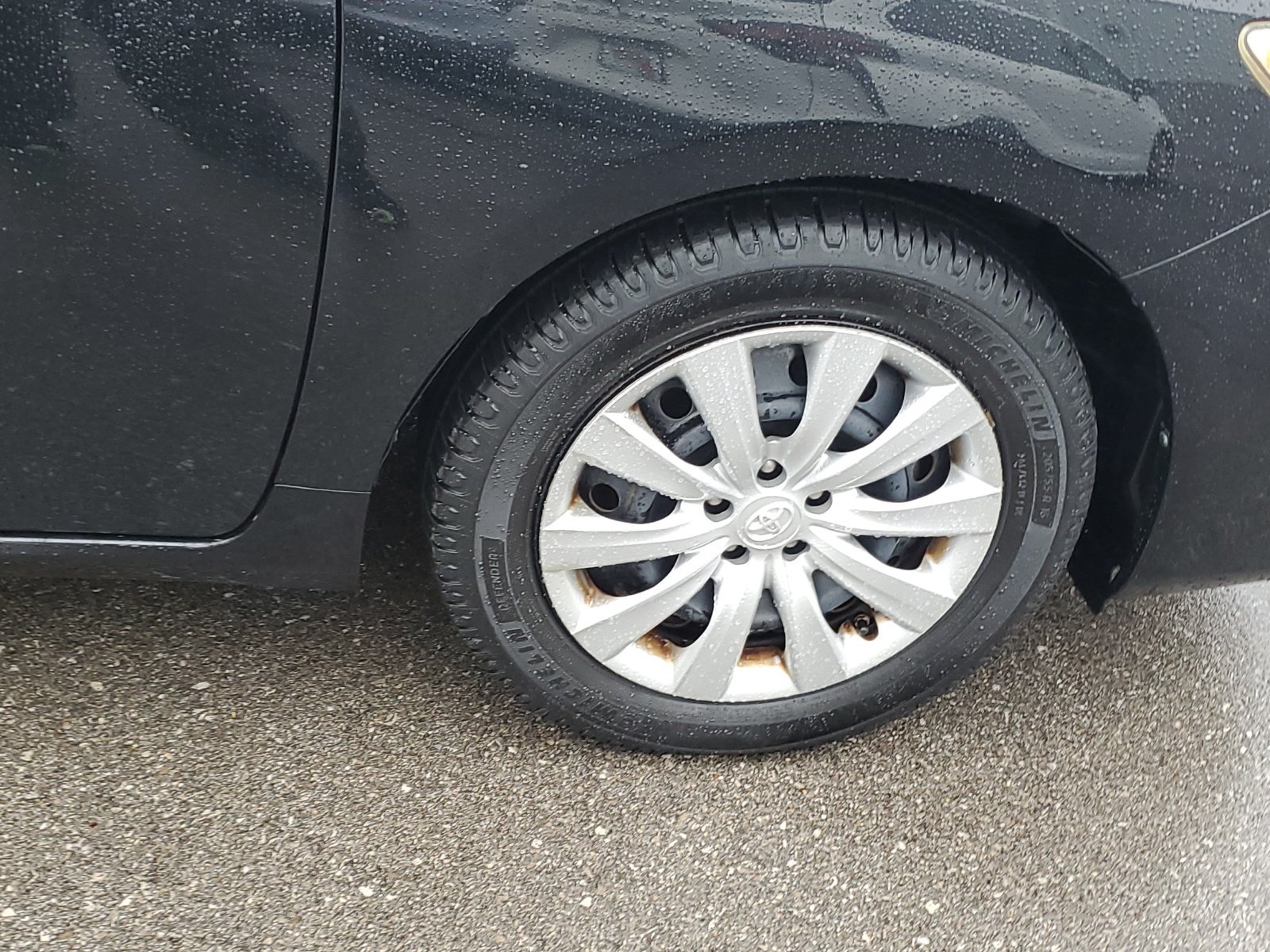 Used 2013 Toyota Corolla LE FWD image 6