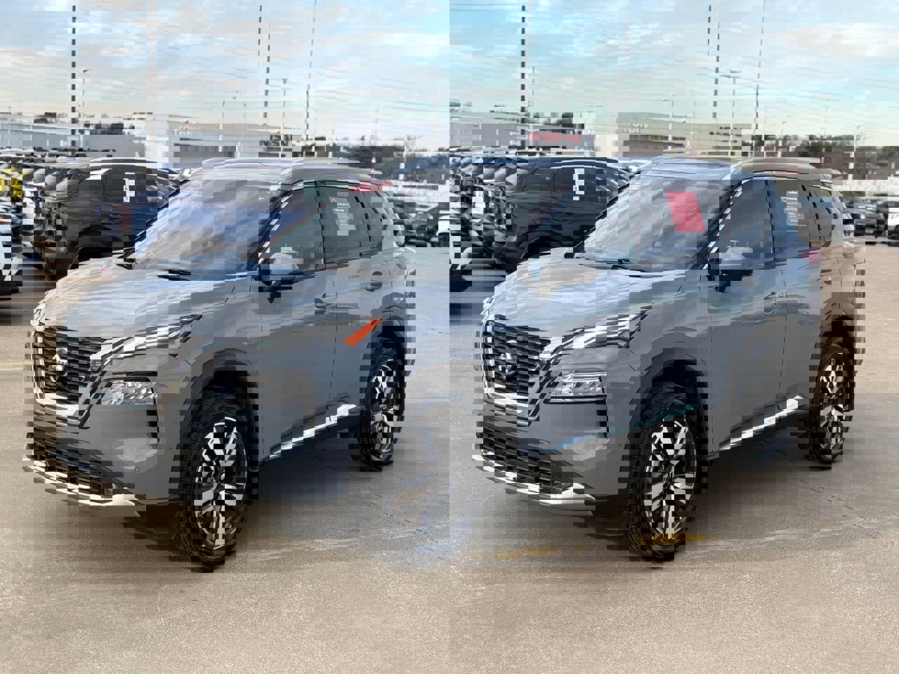 Certified 2021 Nissan Rogue Platinum image 5