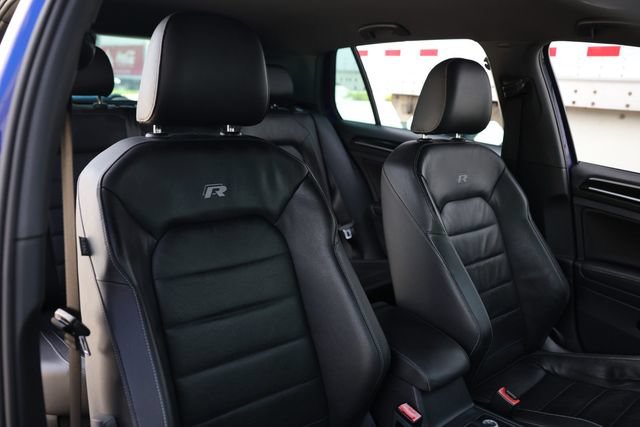 Used 2016 Volkswagen Golf 4-Door AWD/4WD image 19