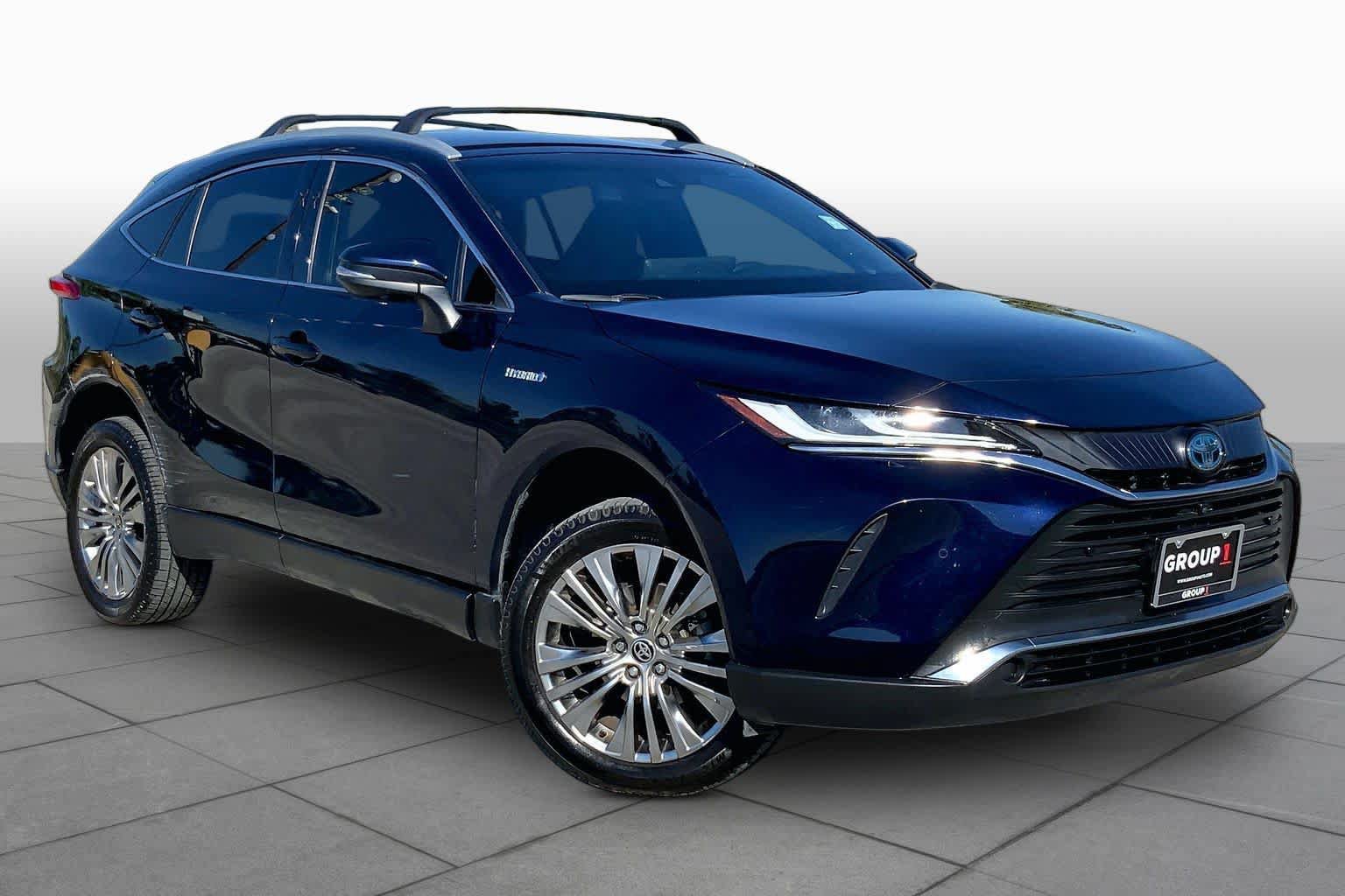 Used 2021 Toyota Venza Limited AWD/4WD image 3