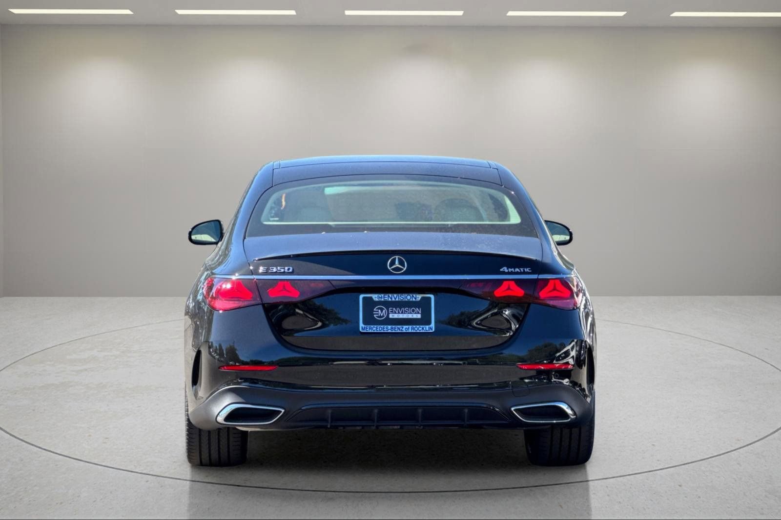 New 2026 Mercedes-Benz E 350 4MATIC Sedan image 5