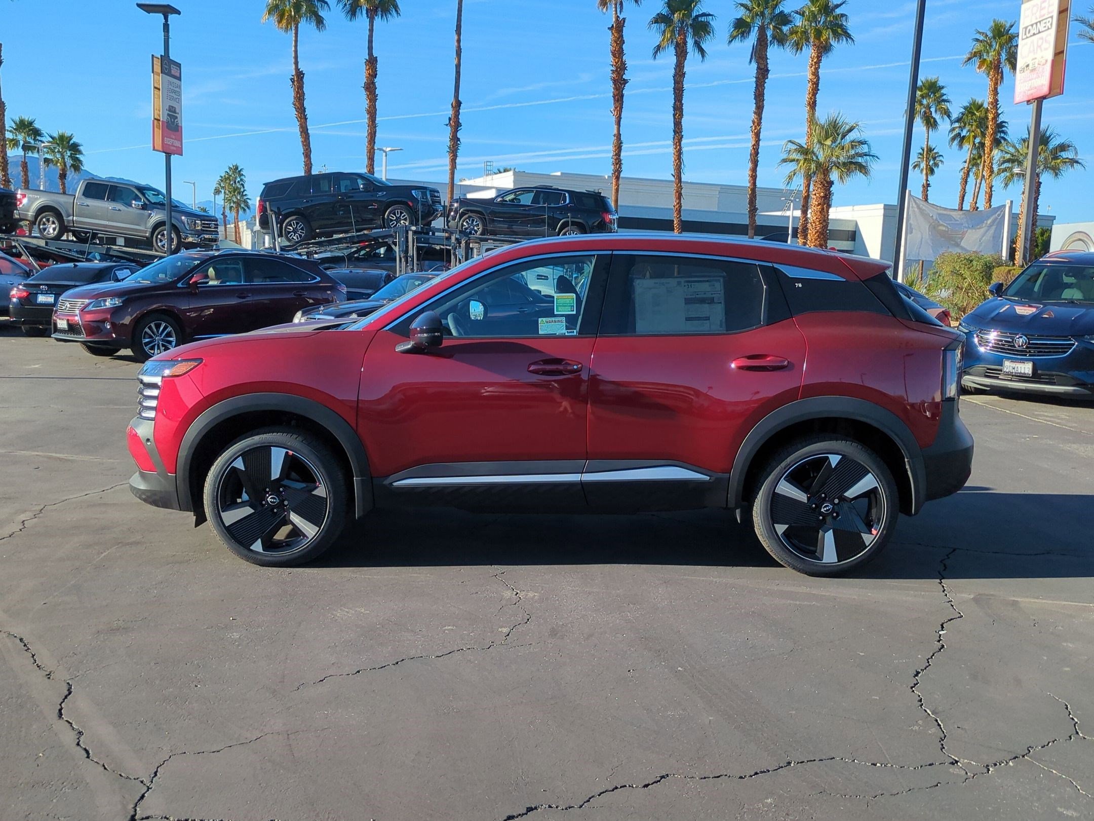 New 2026 Nissan Kicks SR image 3