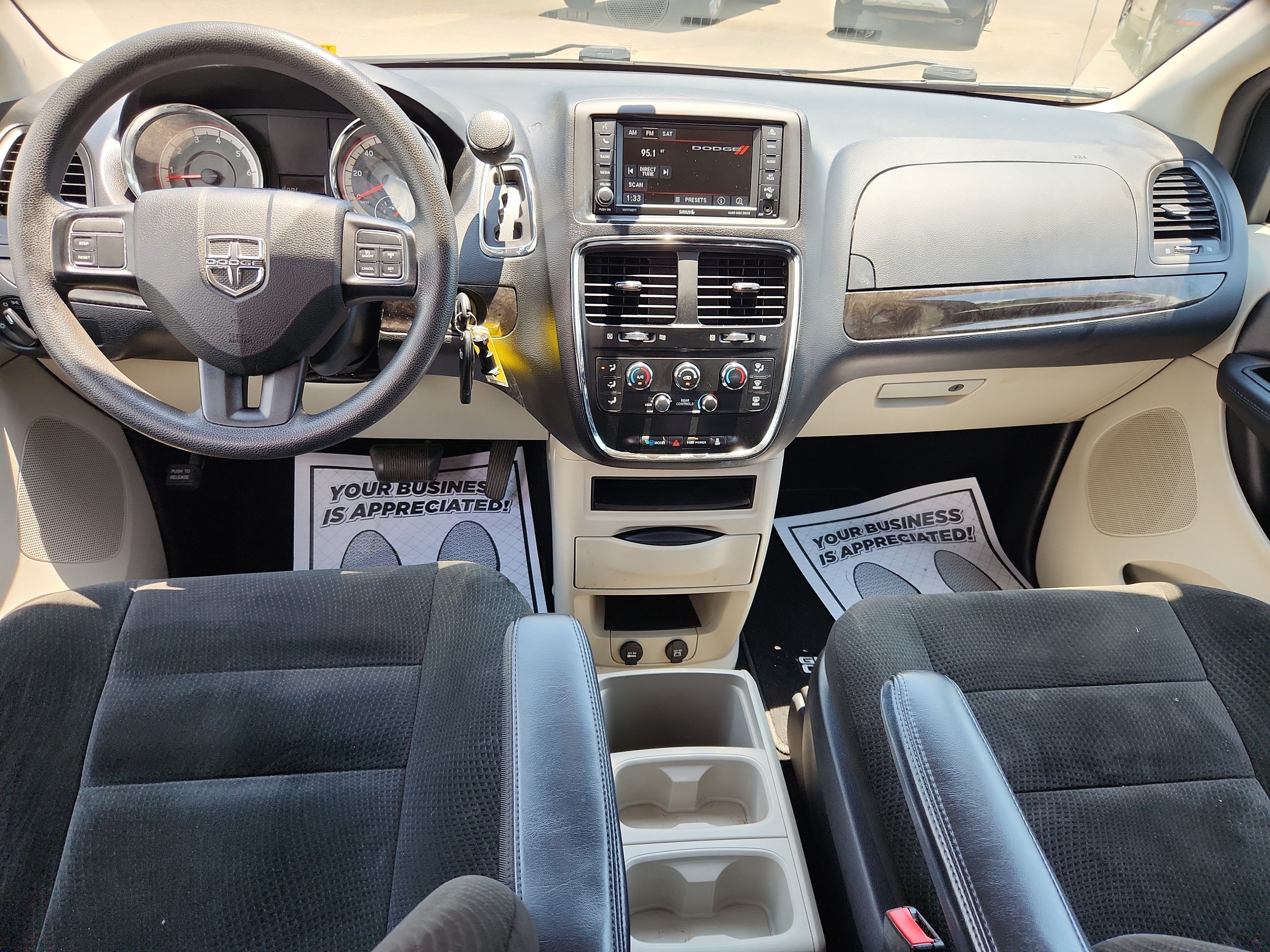 Used 2016 Dodge Grand Caravan SE w/ Quick Order Package 29E SE FWD image 24