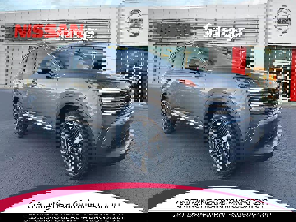 Used 2025 Nissan Kicks SR image 1