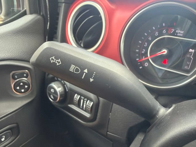 Used 2021 Jeep Gladiator Rubicon AWD/4WD image 24