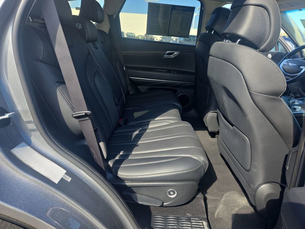 Used 2024 Genesis GV80 2.5T image 32