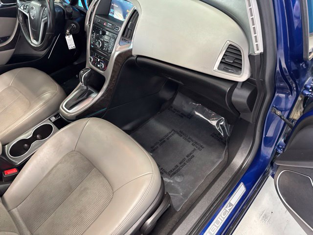 Used 2013 Buick Verano Convenience FWD image 18