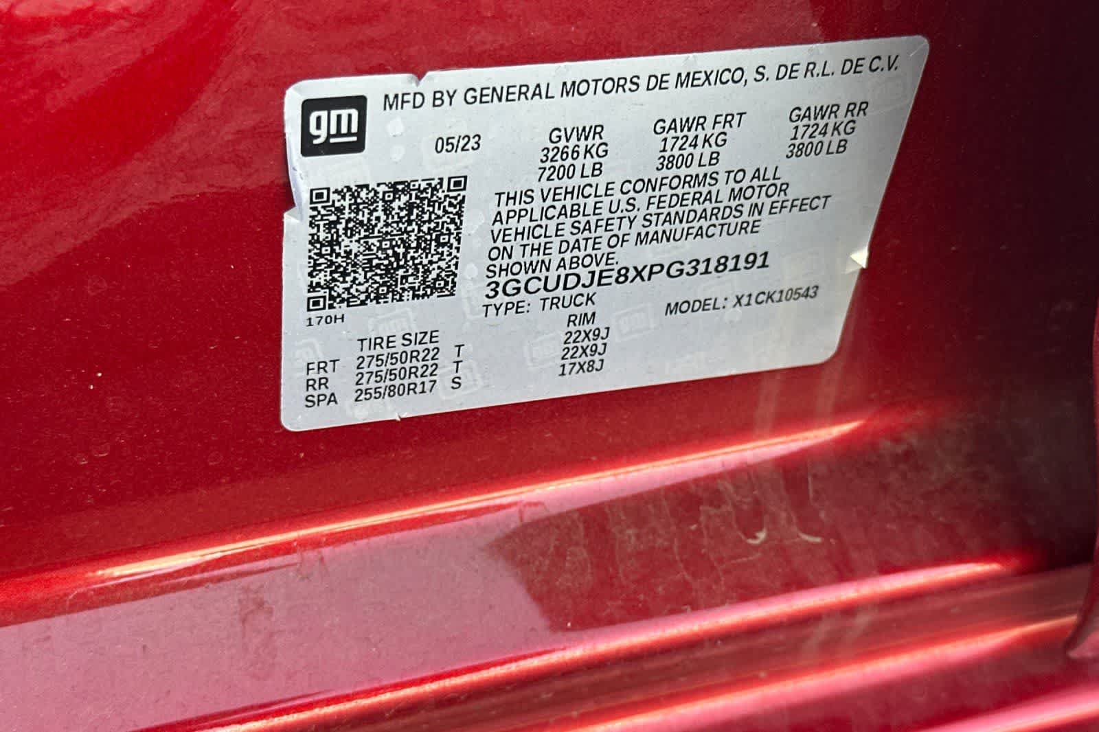 Used 2023 Chevrolet Silverado 1500 High Country w/ High Country Premium Package AWD/4WD image 29
