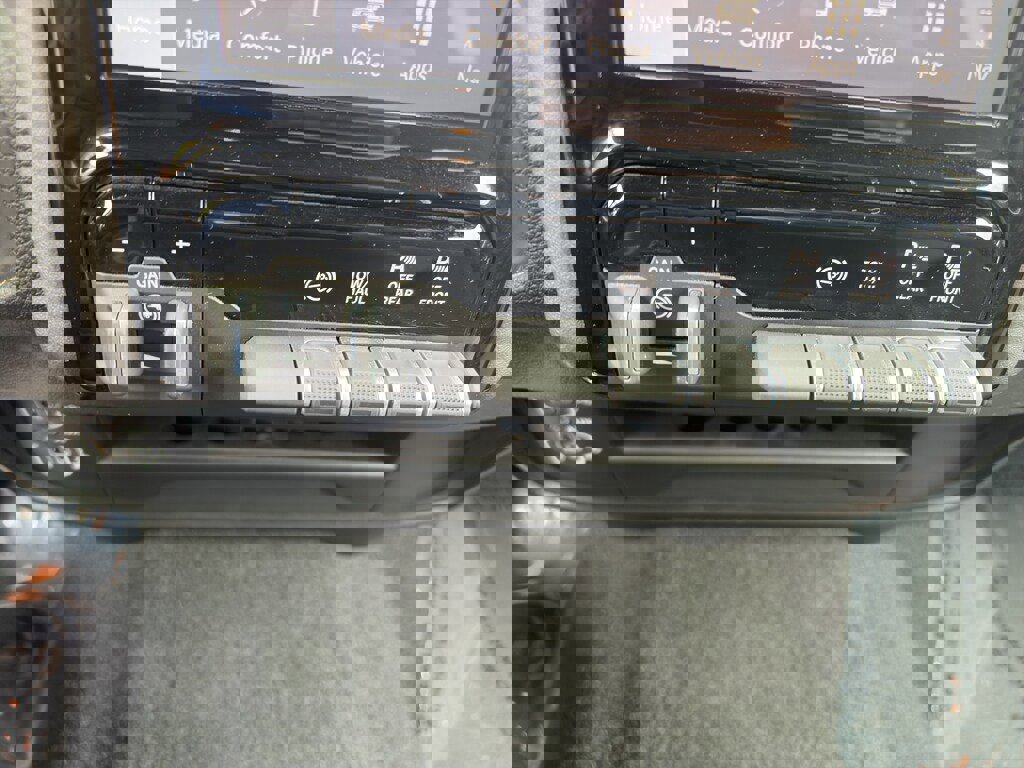 New 2025 RAM 2500 Big Horn image 17