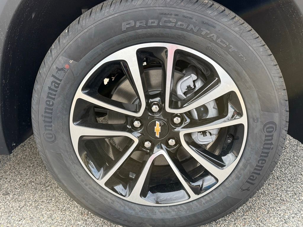 New 2026 Chevrolet TrailBlazer LT w/ LT Cold Weather Package FWD image 31