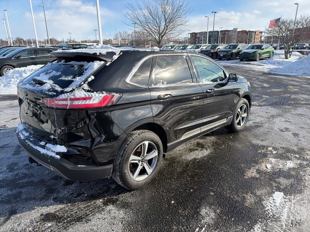 Certified 2024 Ford Edge SEL w/ Convenience Package image 4