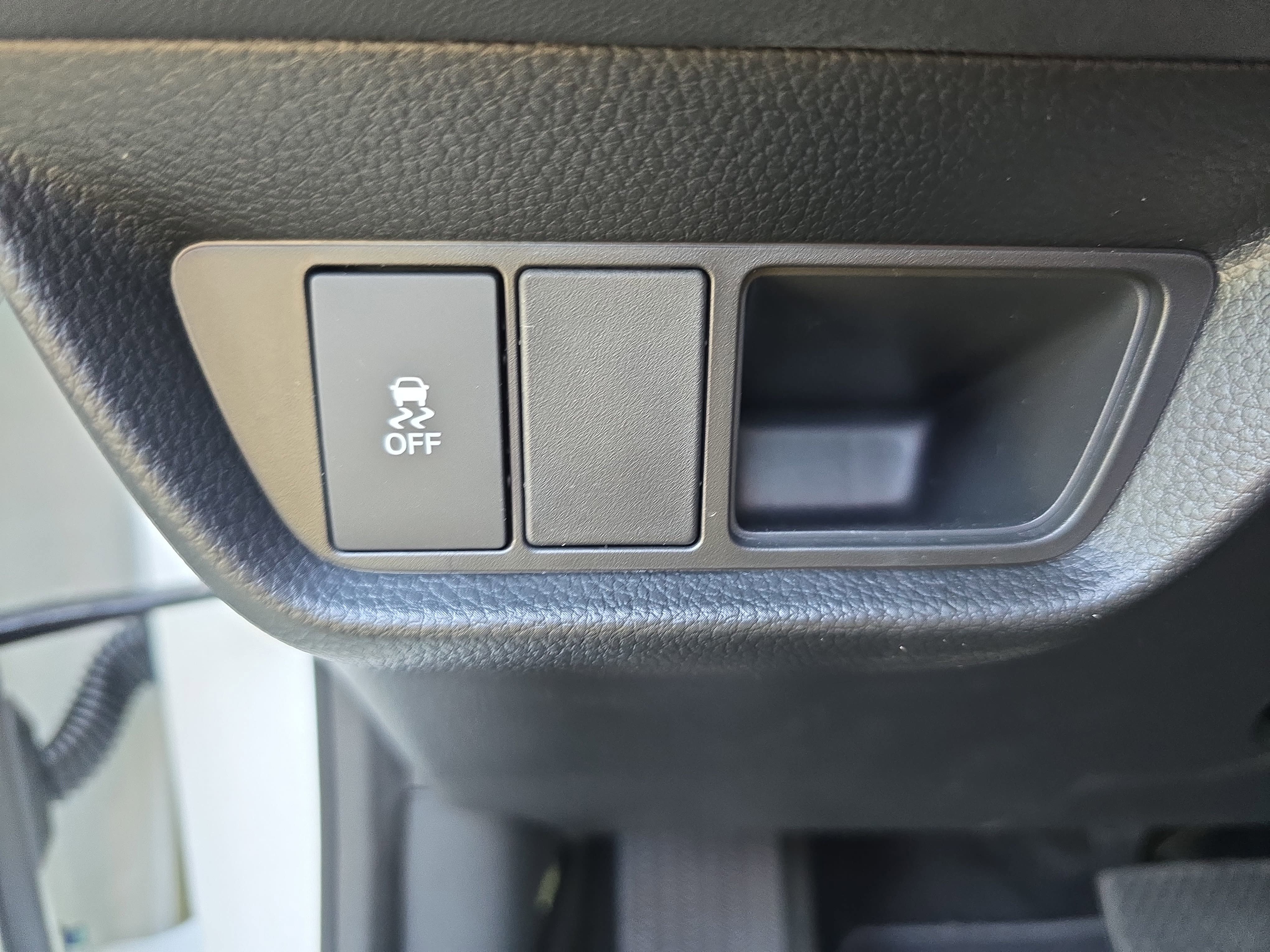 New 2026 Honda HR-V LX image 24