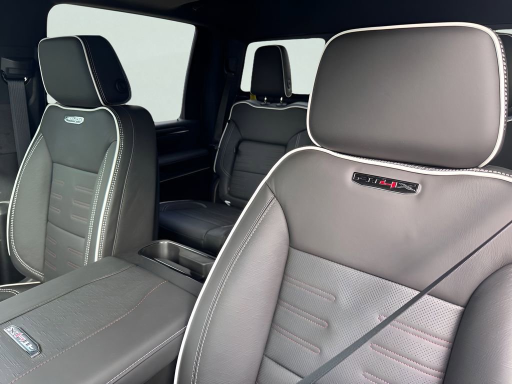 New 2026 GMC Sierra 2500 AT4X AWD/4WD image 11