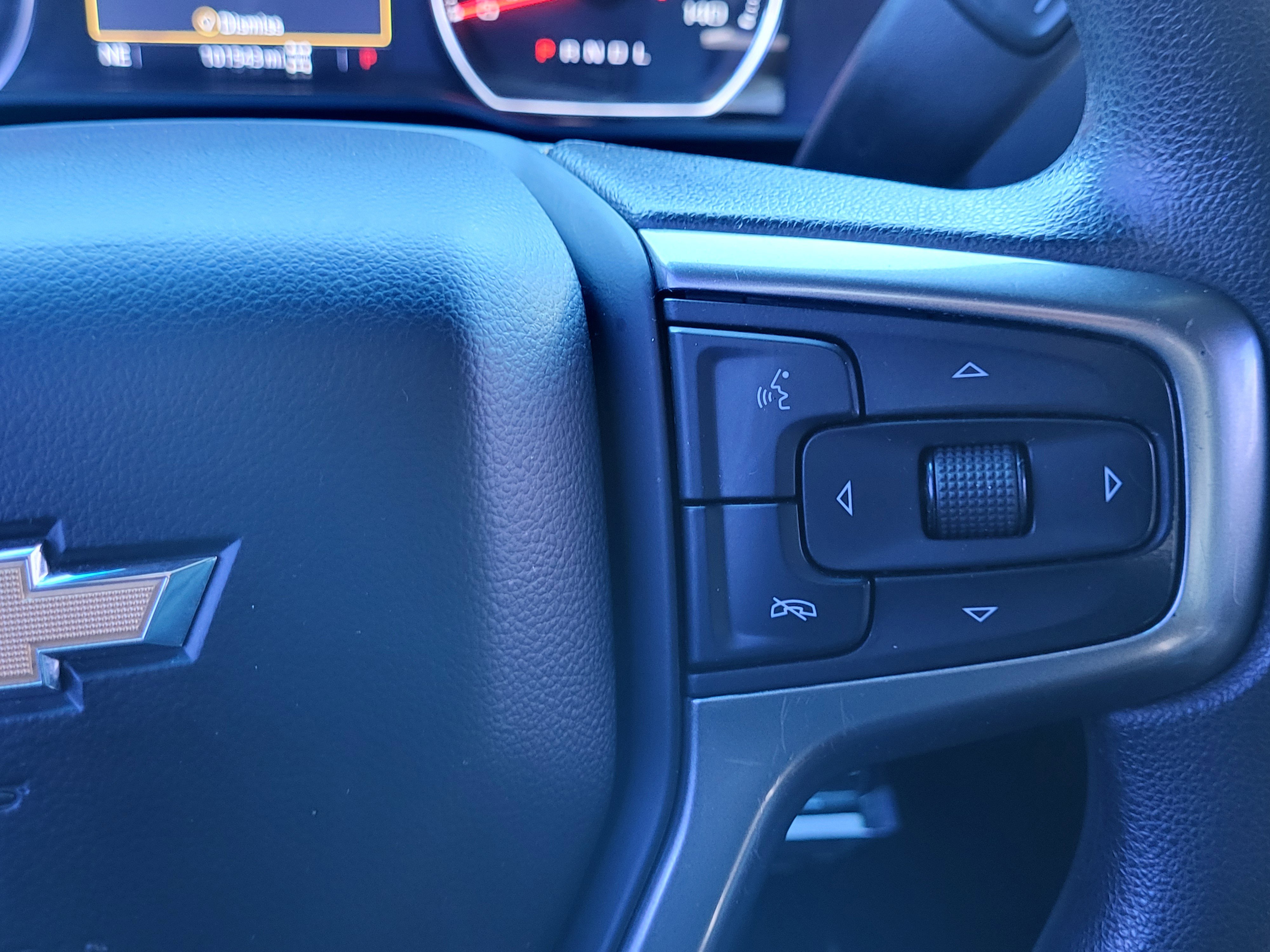 Used 2020 Chevrolet Silverado 1500 LT image 26