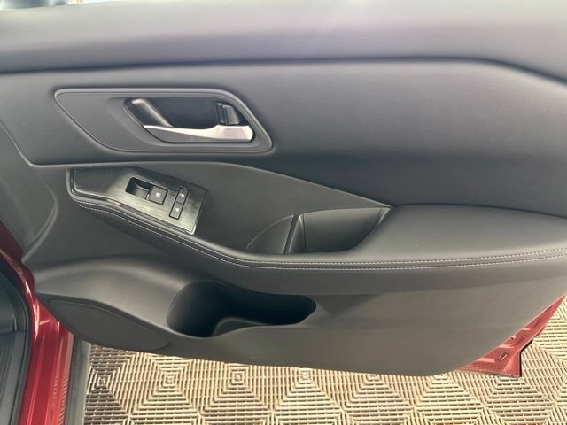 Used 2026 Nissan Rogue SV w/ Cold Weather Package FWD image 22