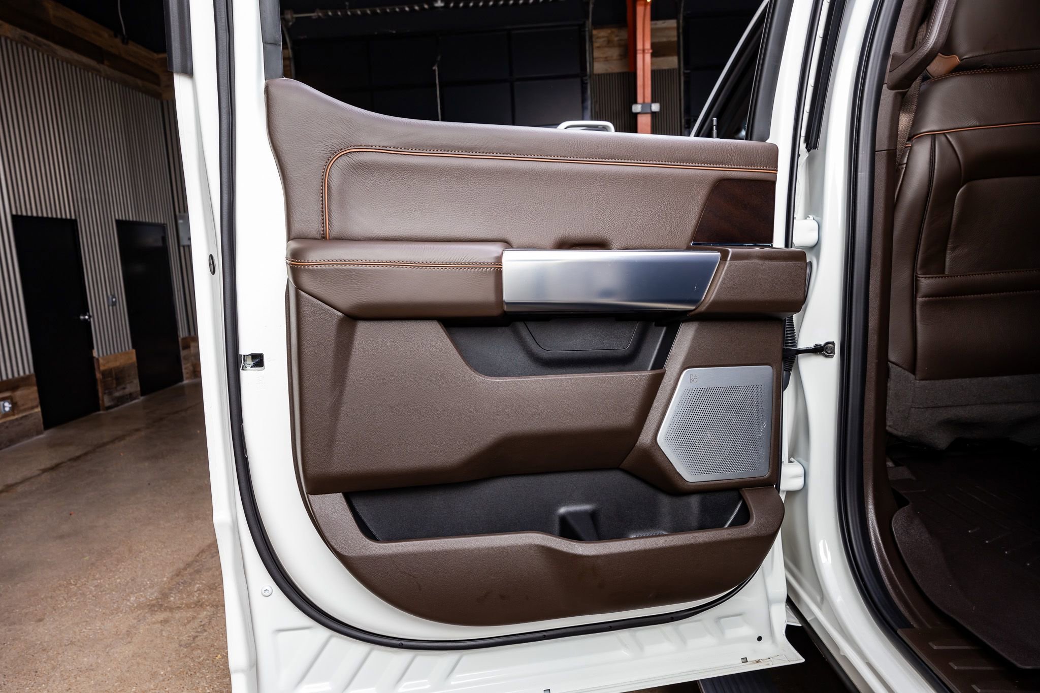 Used 2024 Ford F250 King Ranch w/ Chrome Package image 37