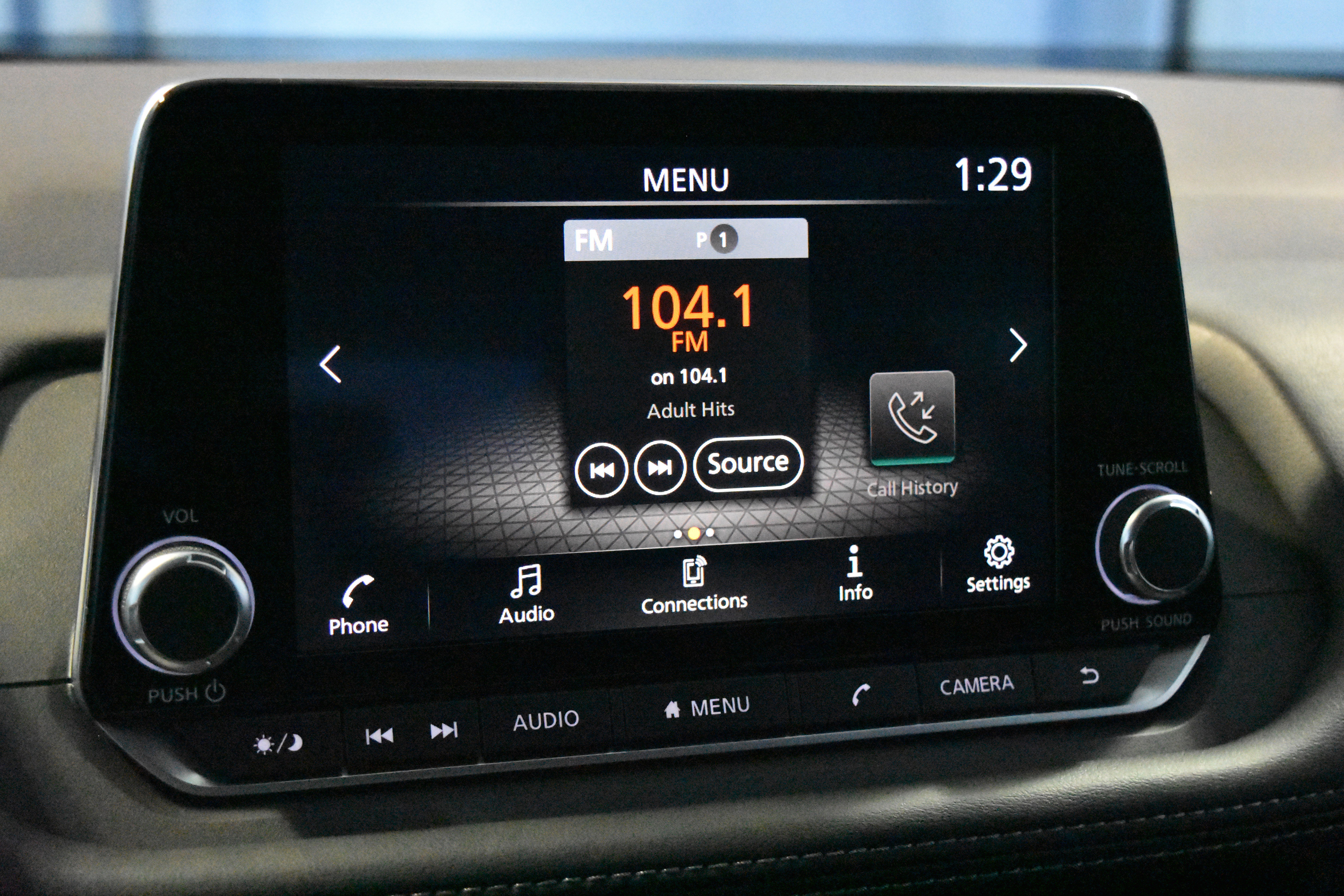 New 2026 Nissan Rogue SV w/ SV Premium Package image 8