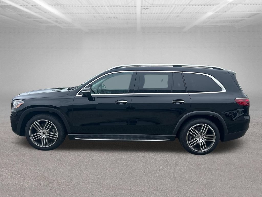 Used 2026 Mercedes-Benz GLS 450 4MATIC image 2