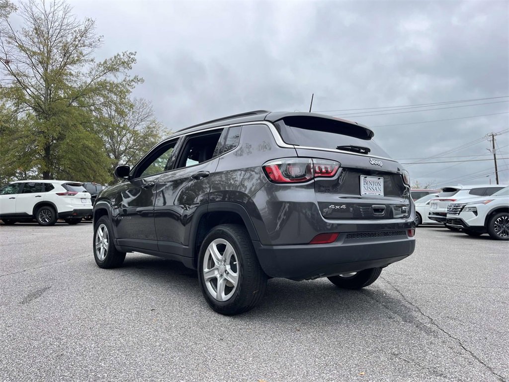 Used 2024 Jeep Compass Latitude image 5