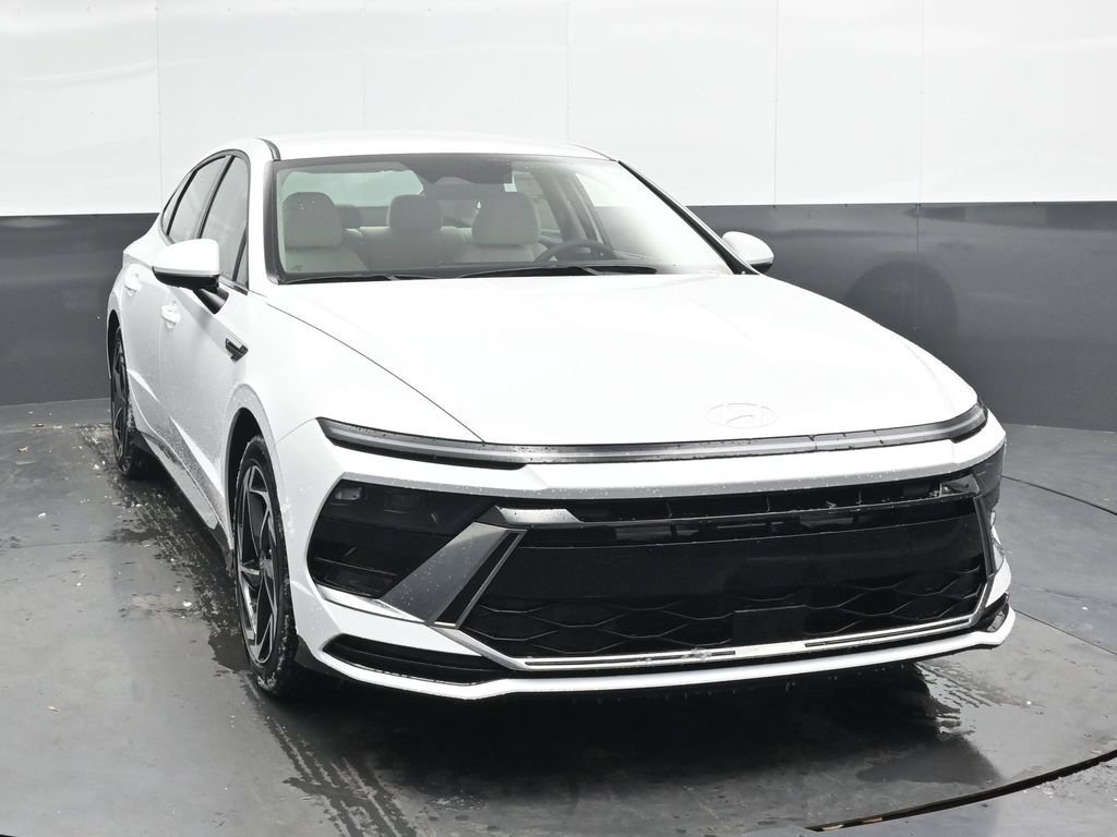 New 2026 Hyundai Sonata SEL FWD image 4