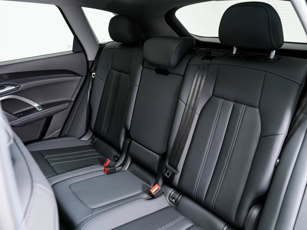 Certified 2025 Audi Q5 Premium Plus w/ Premium Plus AWD/4WD image 23