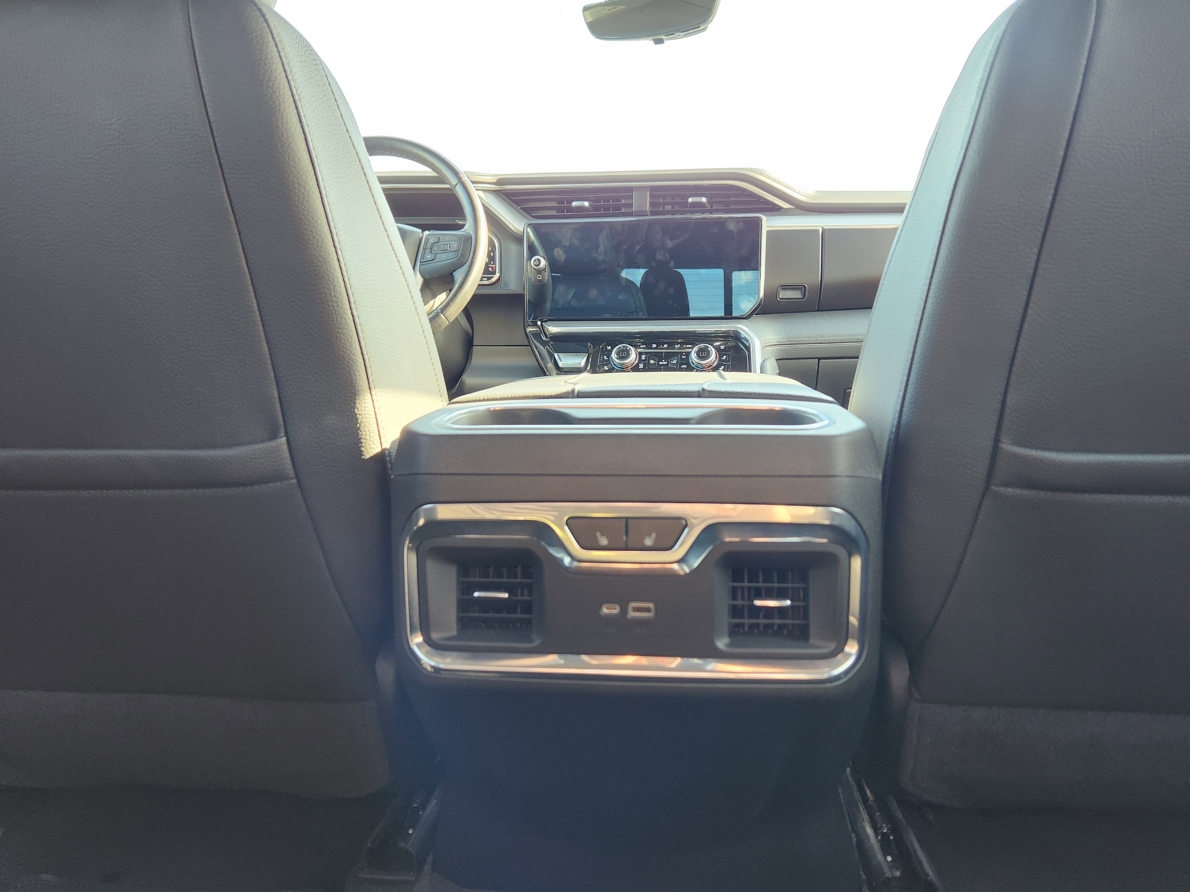 Used 2023 GMC Sierra 1500 Denali w/ Denali Reserve Package AWD/4WD image 13