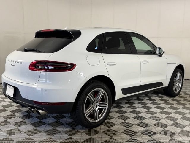 Used 2018 Porsche Macan AWD/4WD image 8