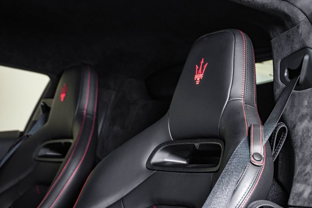 Used 2023 Maserati MC20 Coupe RWD image 21
