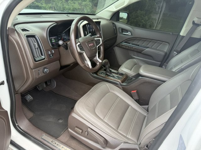 Used 2021 GMC Canyon Denali RWD image 11