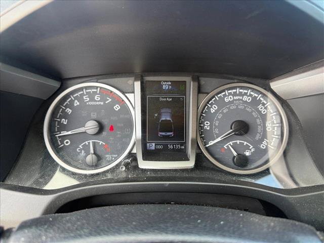 Used 2022 Toyota Tacoma SR5 RWD image 11