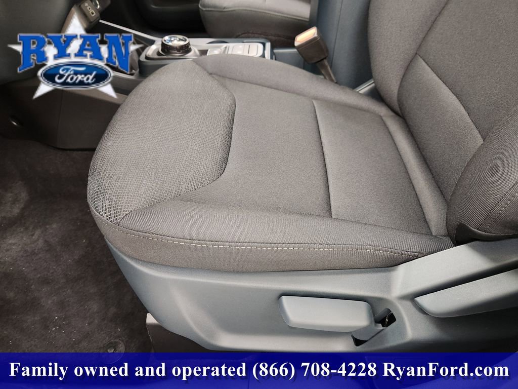 New 2026 Ford Maverick XL AWD/4WD image 17