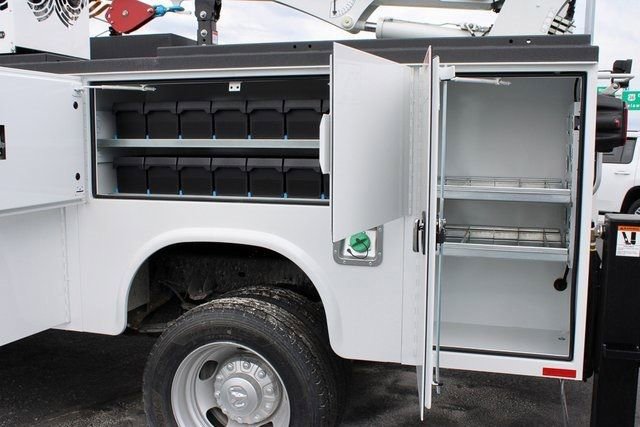 New 2023 RAM 5500 Tradesman image 11