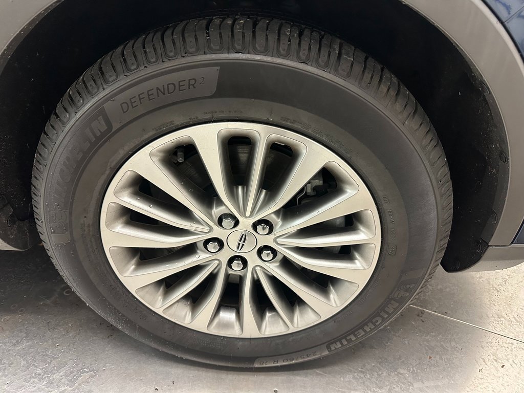 Used 2017 Lincoln MKX Select w/ Select Plus Package image 33