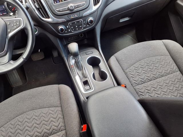 Used 2022 Chevrolet Equinox LT w/ Driver Convenience Package image 10