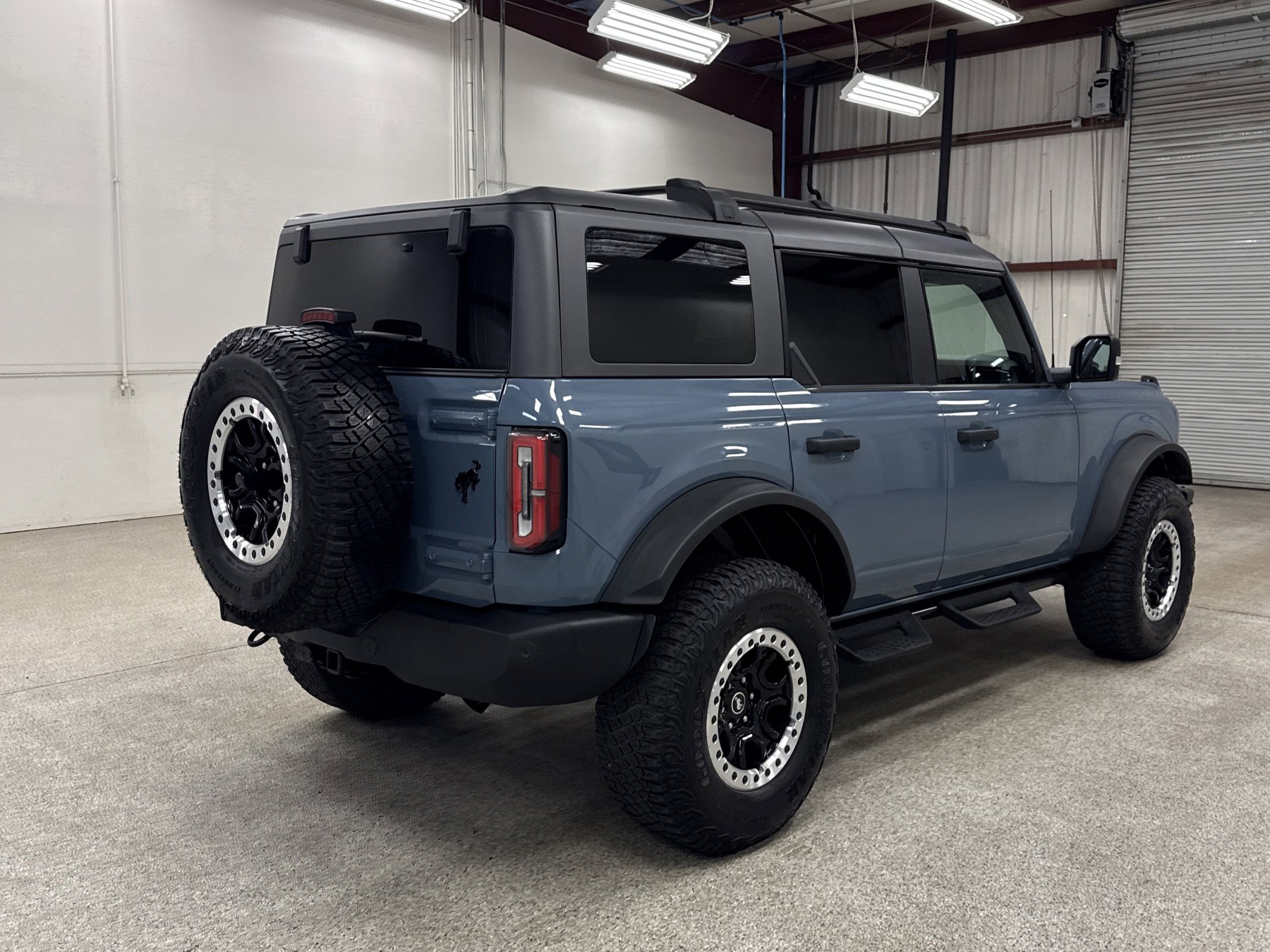 Used 2023 Ford Bronco Wildtrak image 23