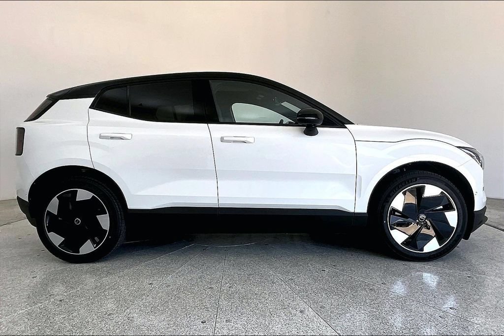 New 2026 Volvo EX30 Ultra w/ Protection Package AWD/4WD image 10