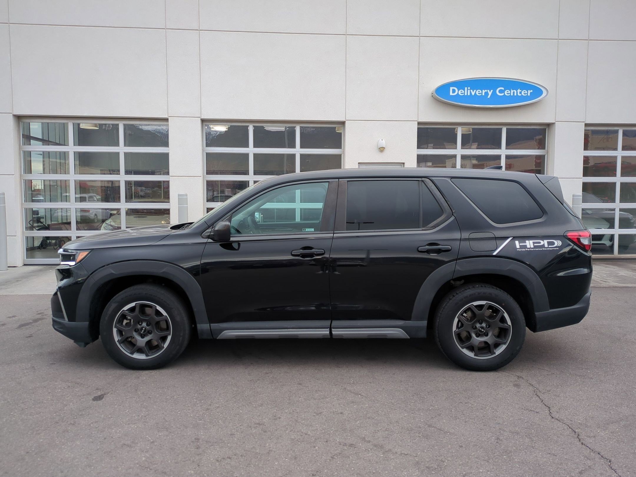 Used 2023 Honda Pilot LX image 10