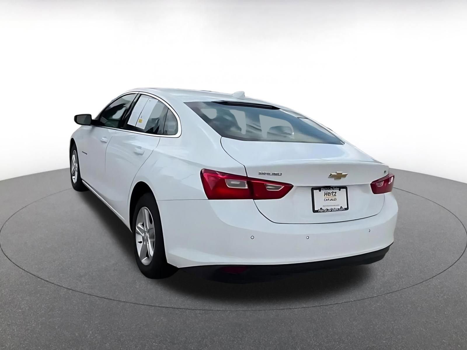 Used 2024 Chevrolet Malibu LT image 11