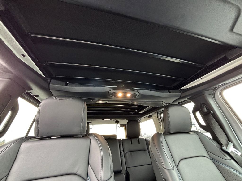 Used 2024 Jeep Wrangler High Altitude image 28