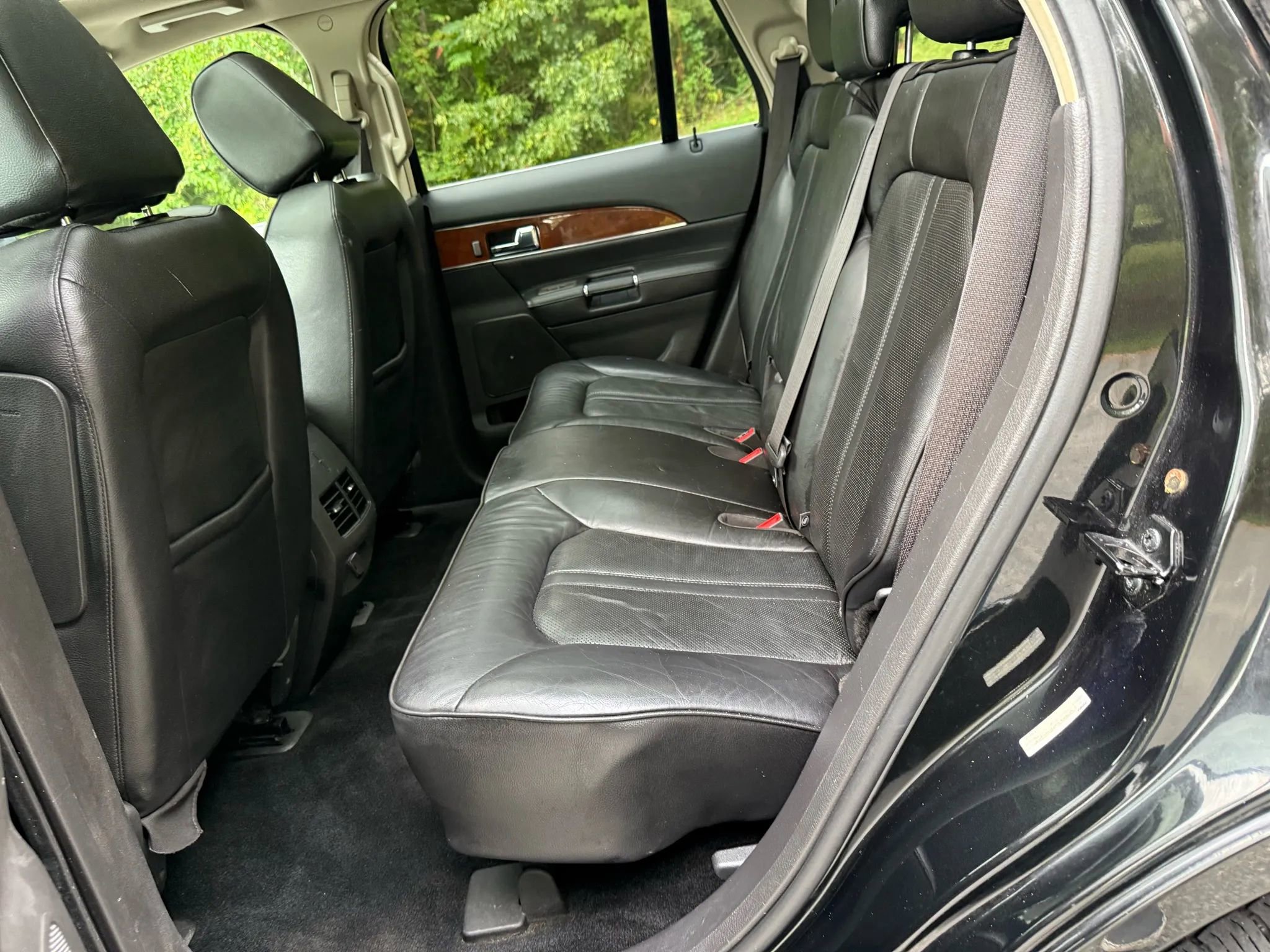 Used 2014 Lincoln MKX AWD w/ Equipment Group 102A image 21