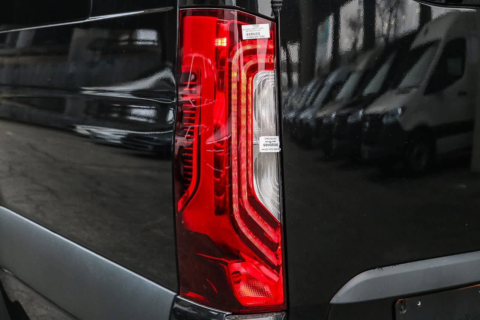 Used 2024 Mercedes-Benz Sprinter 2500 image 9