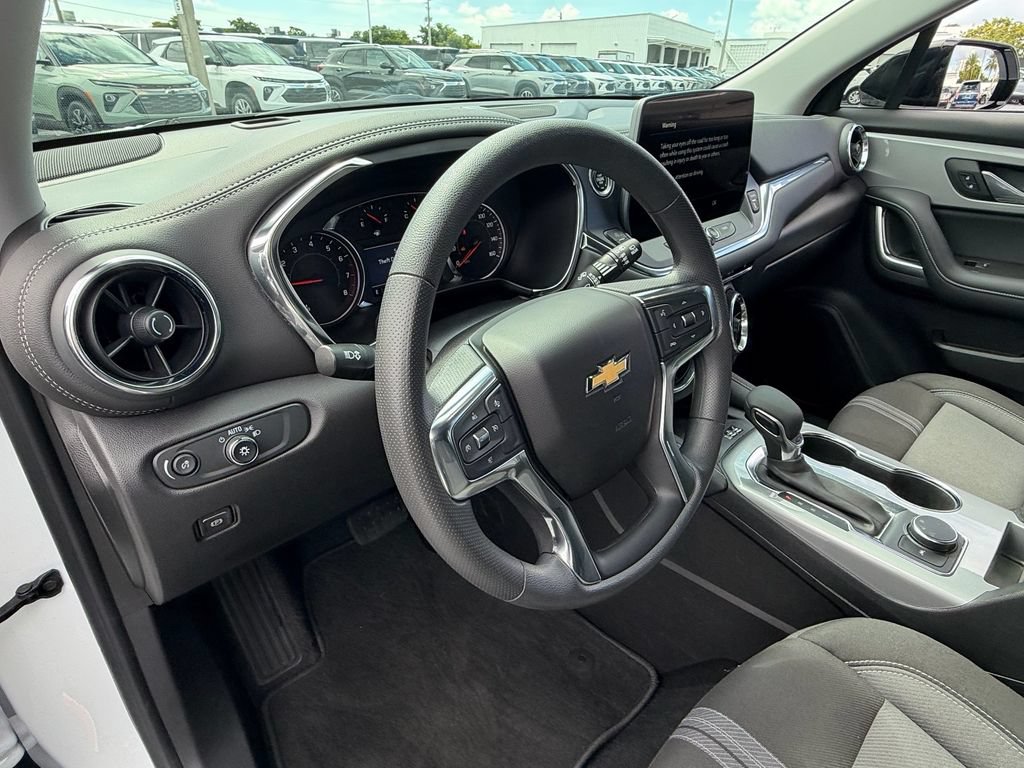 Certified 2023 Chevrolet Blazer LT w/ Convenience Package FWD image 10