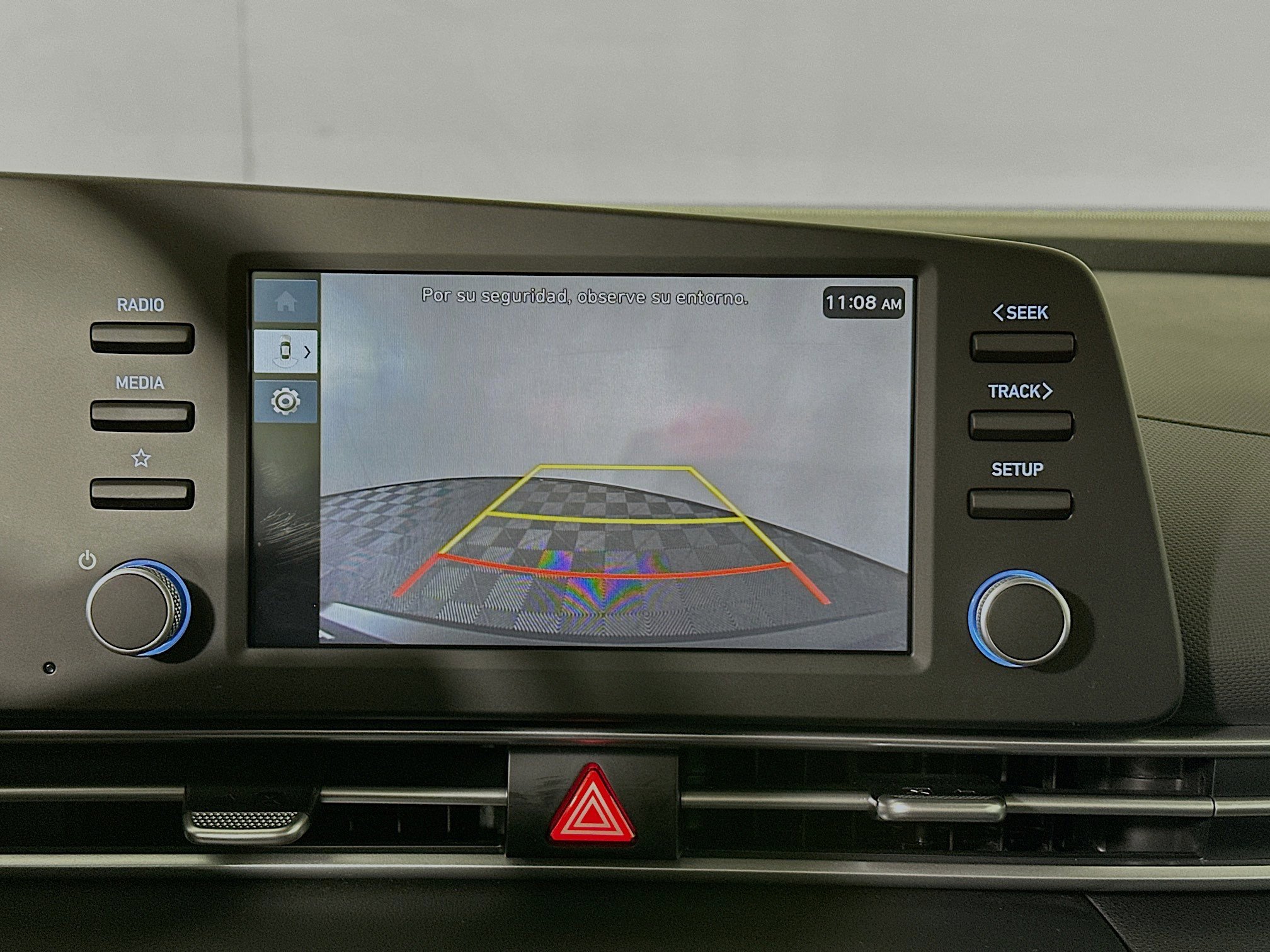 Used 2025 Hyundai Elantra SE image 24